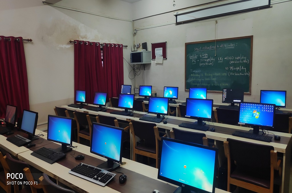 Nutrition lab at kle nursing college